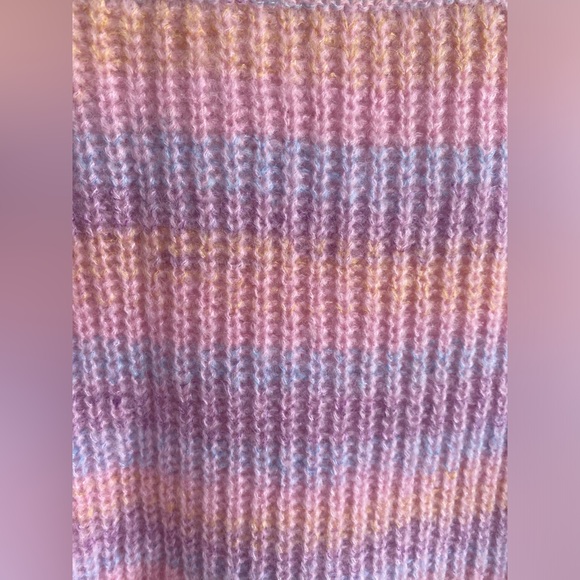 Knit Tank Top - Picture 4 of 4